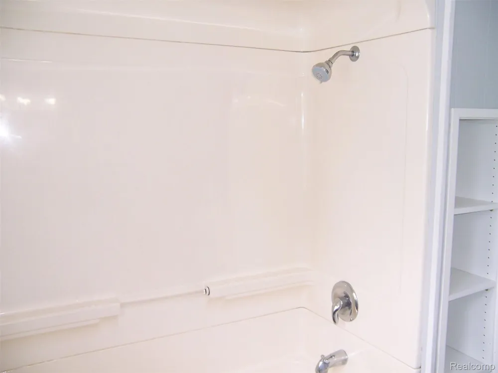1518 Carleton Street Port Huron City, MI 48060
