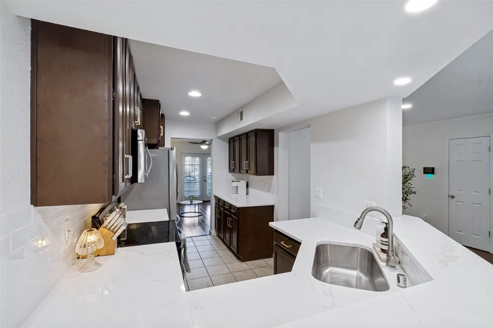 9480 Timberleaf Drive Dallas, TX 75243