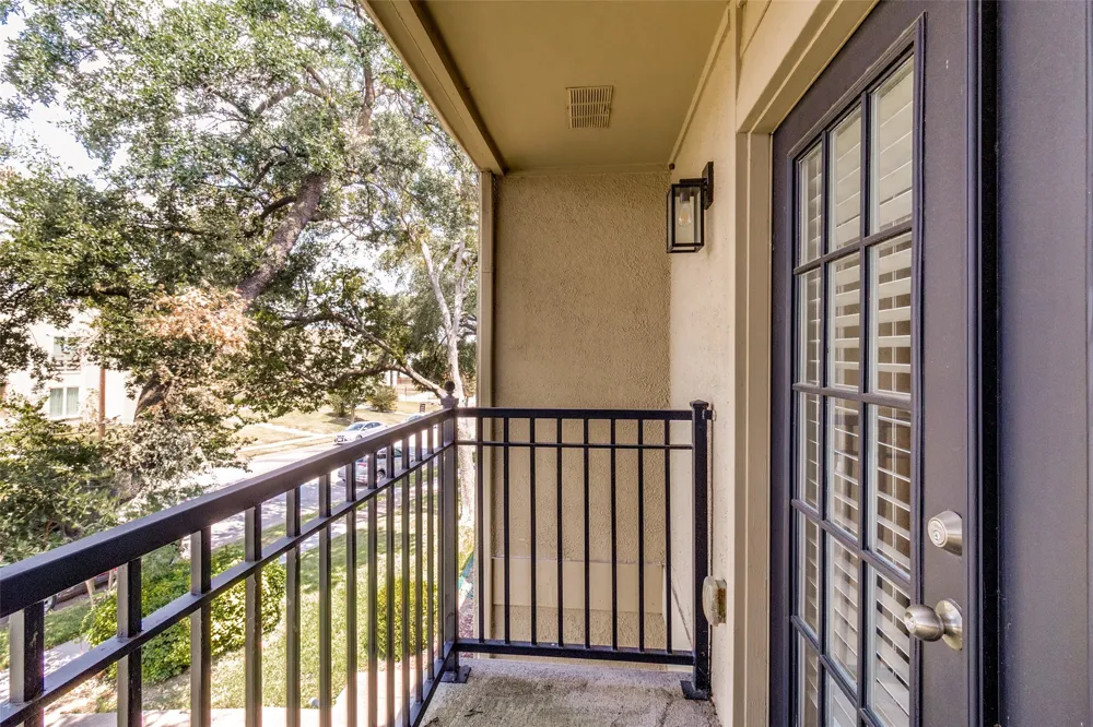 9480 Timberleaf Drive Dallas, TX 75243