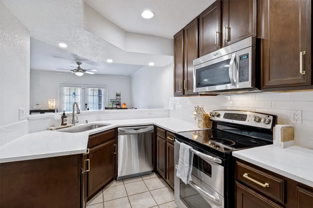 9480 Timberleaf Drive Dallas, TX 75243