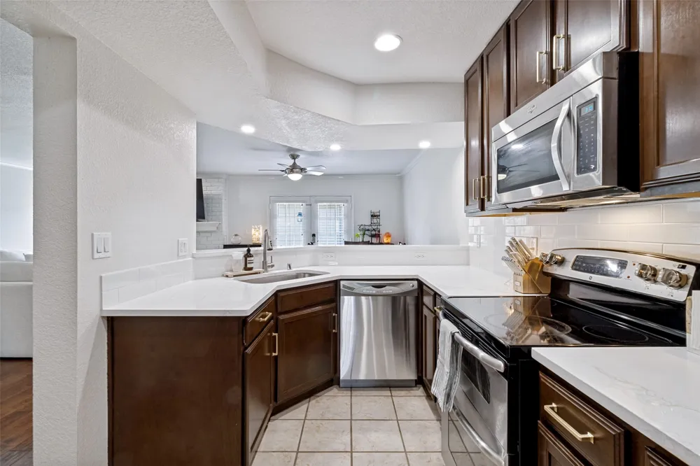 9480 Timberleaf Drive Dallas, TX 75243