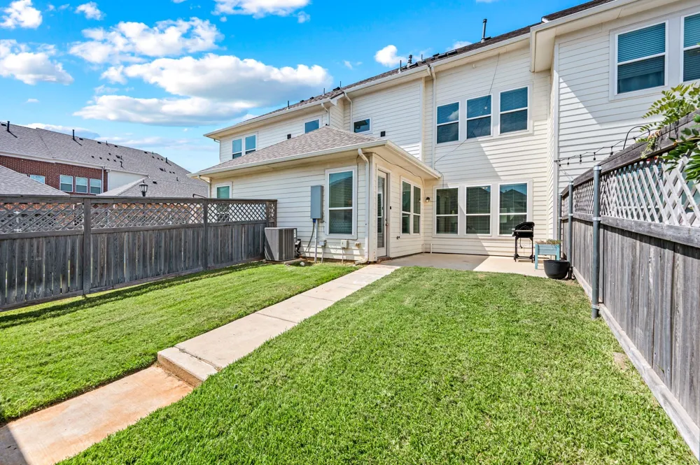 8854 Ice House Drive North Richland Hills, TX 76180