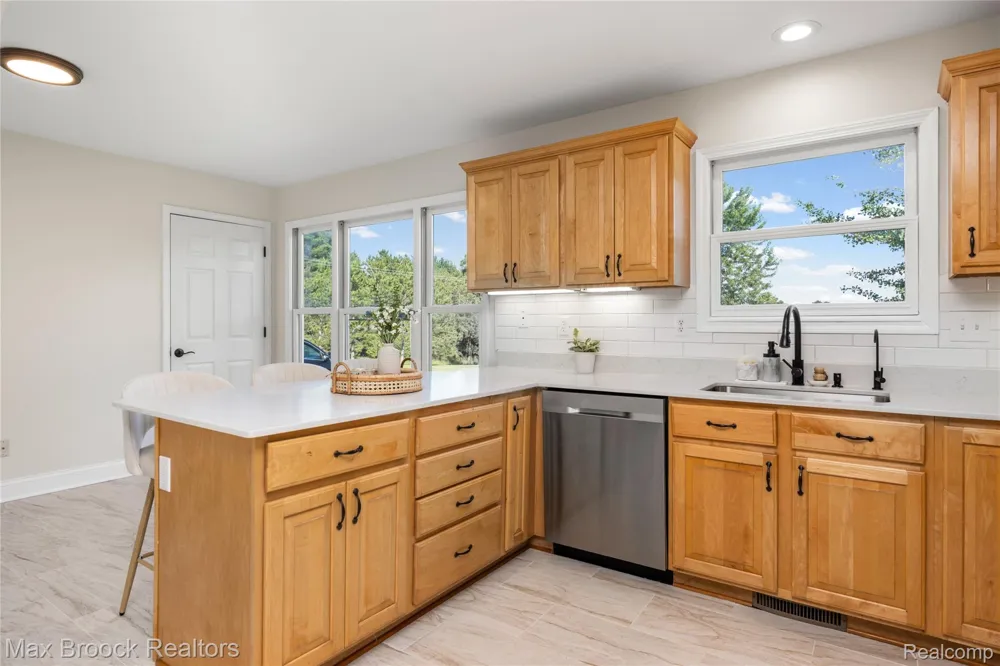3054 Emery Lane Hadley Township, MI 48455