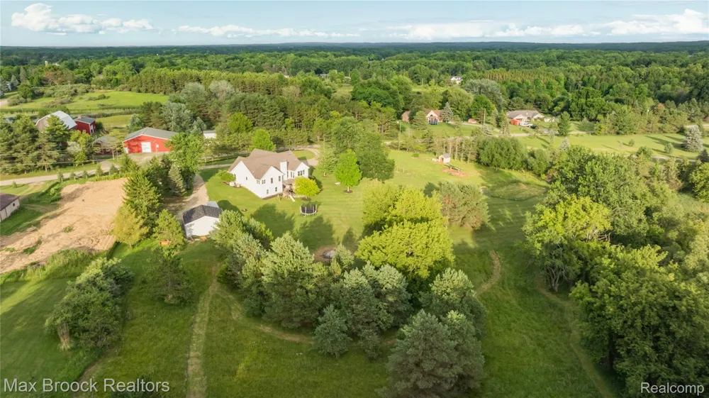 3054 Emery Lane Hadley Township, MI 48455