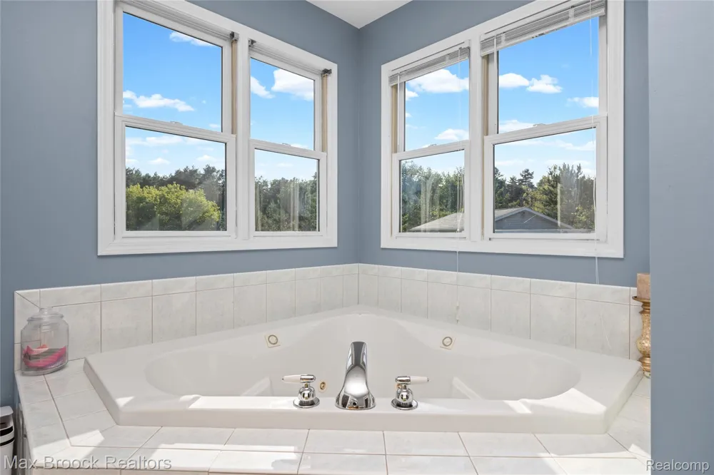 3054 Emery Lane Hadley Township, MI 48455