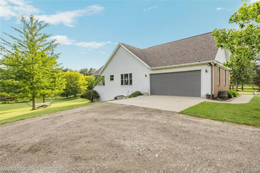 3054 Emery Lane Hadley Township, MI 48455