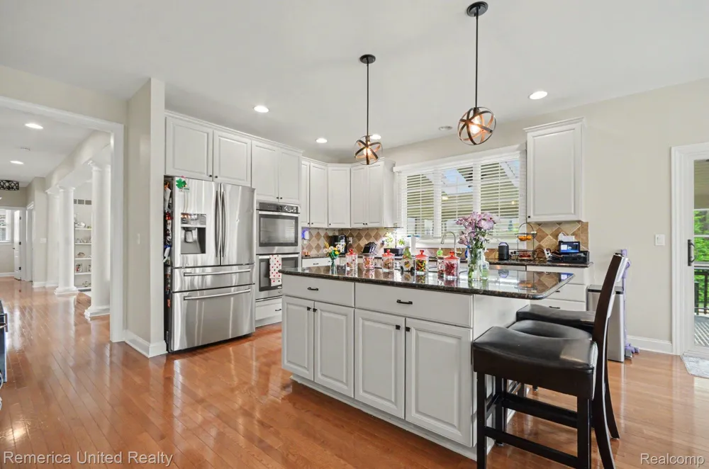 26455 Glenwood Drive Novi City, MI 48374