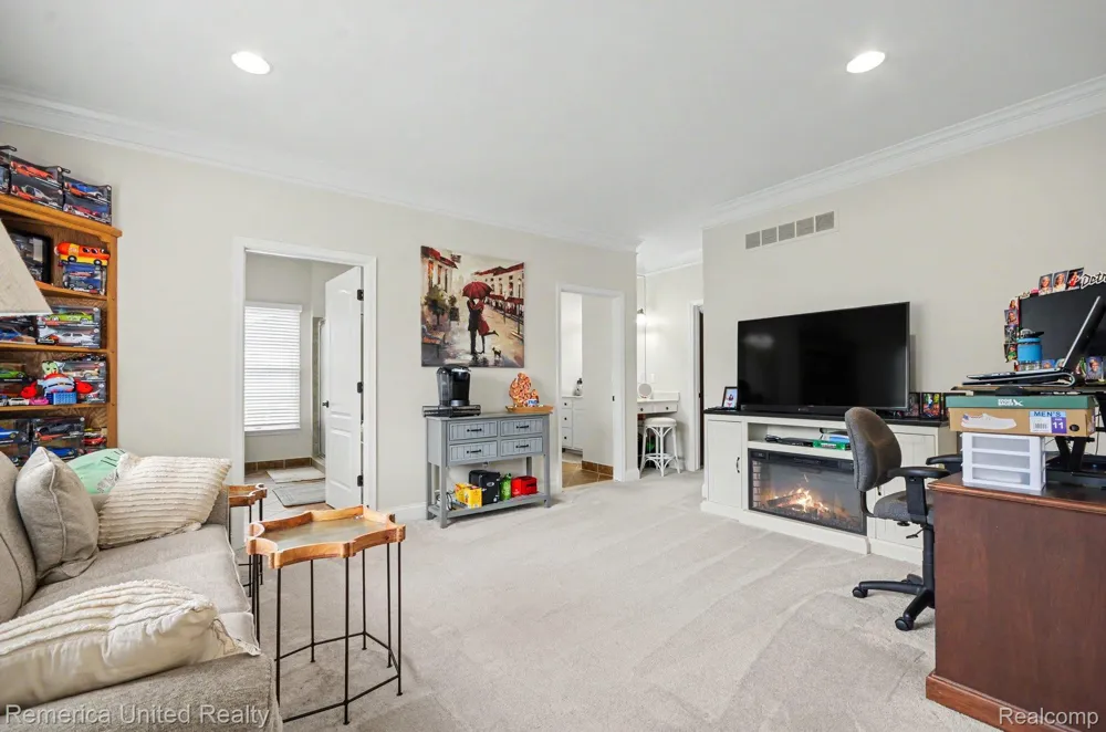 26455 Glenwood Drive Novi City, MI 48374