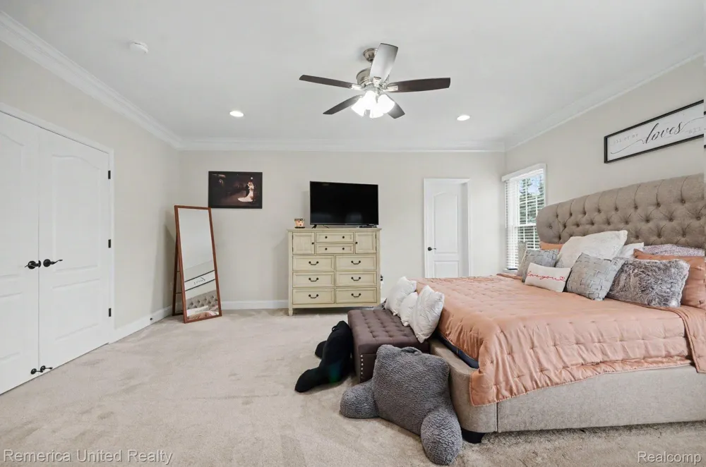 26455 Glenwood Drive Novi City, MI 48374