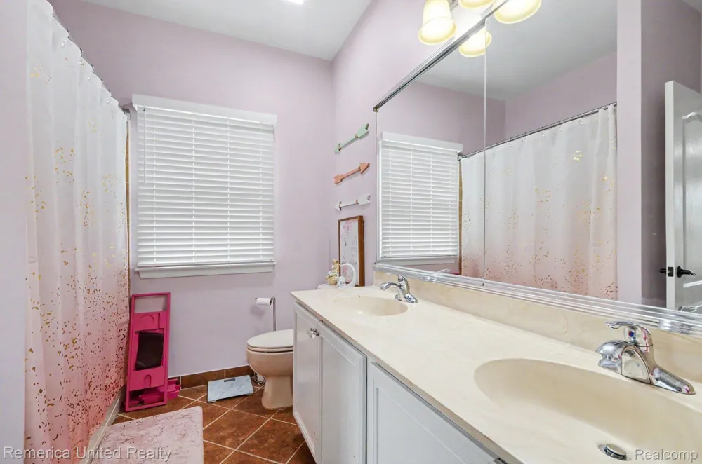 26455 Glenwood Drive Novi City, MI 48374