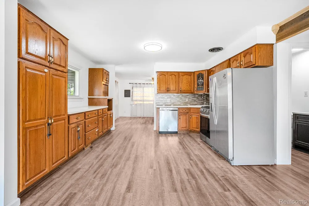 22961 Koths Street Taylor City, MI 48180