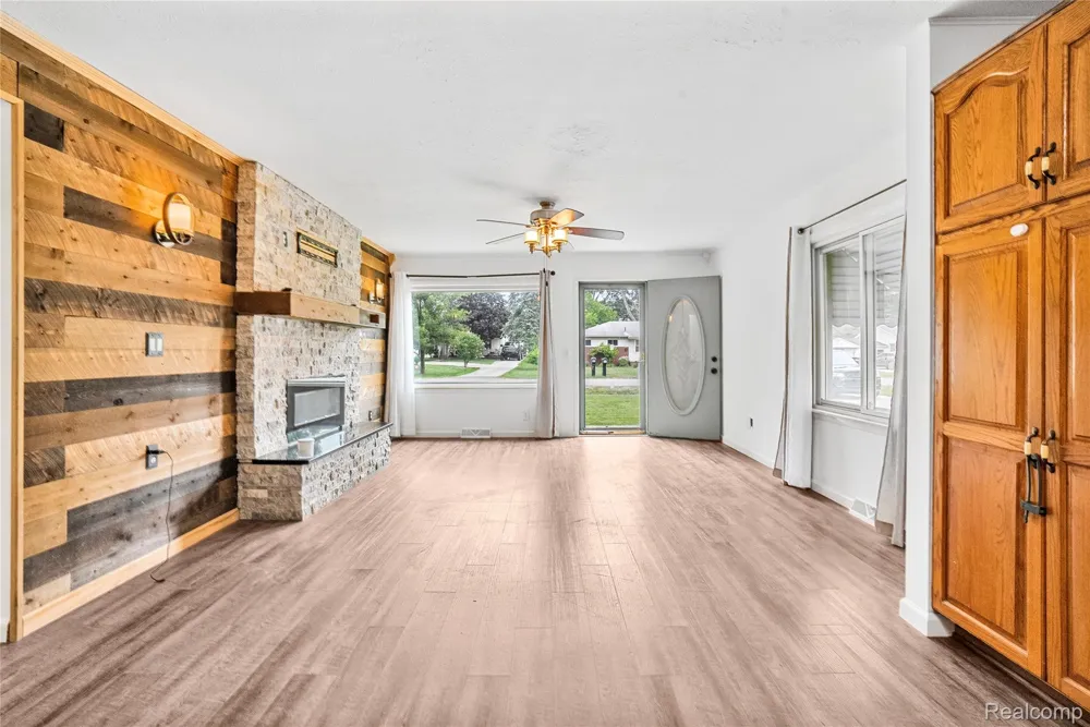 22961 Koths Street Taylor City, MI 48180