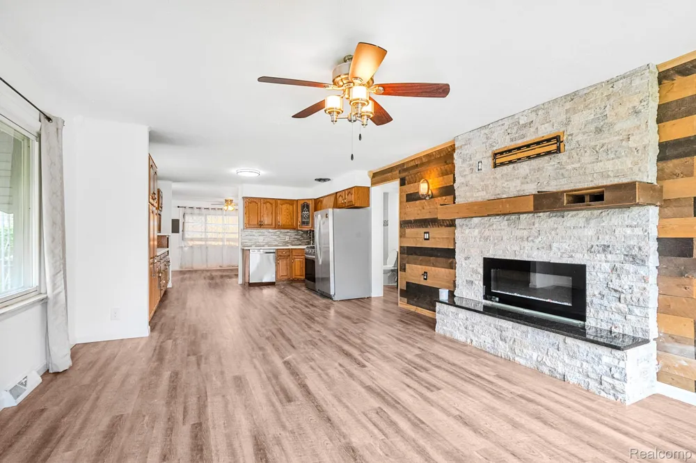 22961 Koths Street Taylor City, MI 48180