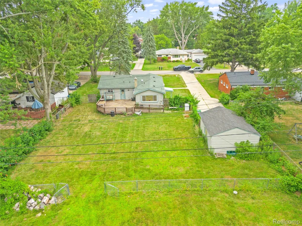 22961 Koths Street Taylor City, MI 48180