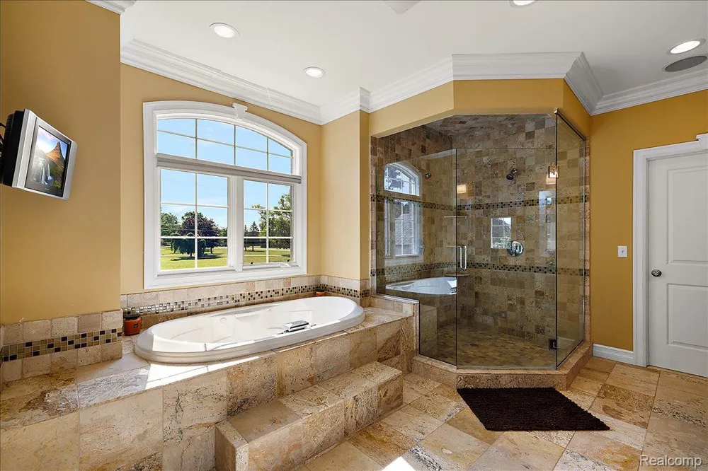 21901 31 Mile Road Ray Township, MI 48096