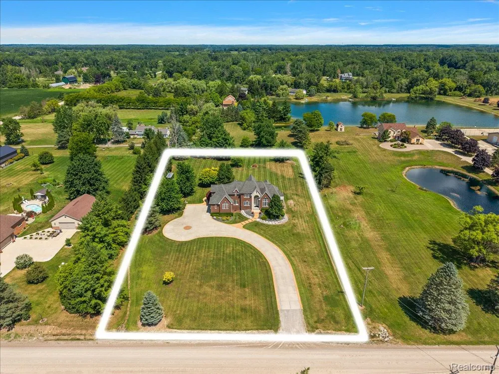 21901 31 Mile Road Ray Township, MI 48096