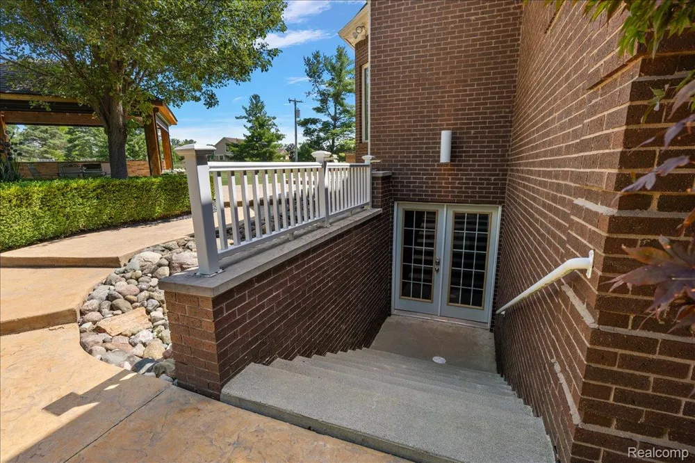 21901 31 Mile Road Ray Township, MI 48096