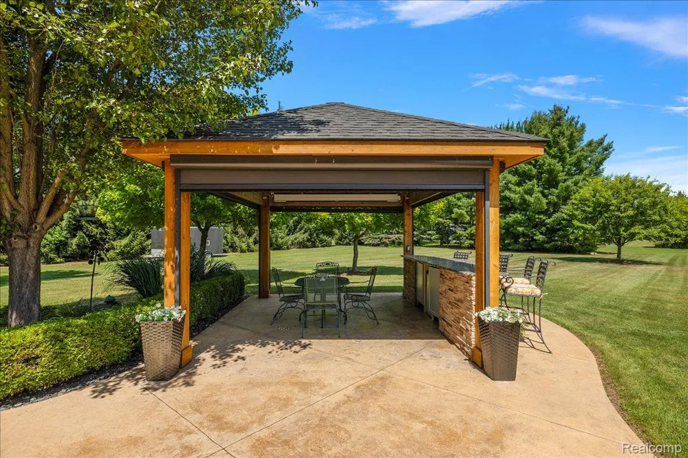 21901 31 Mile Road Ray Township, MI 48096