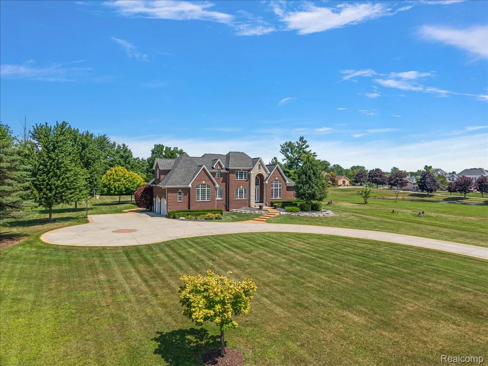 21901 31 Mile Road Ray Township, MI 48096