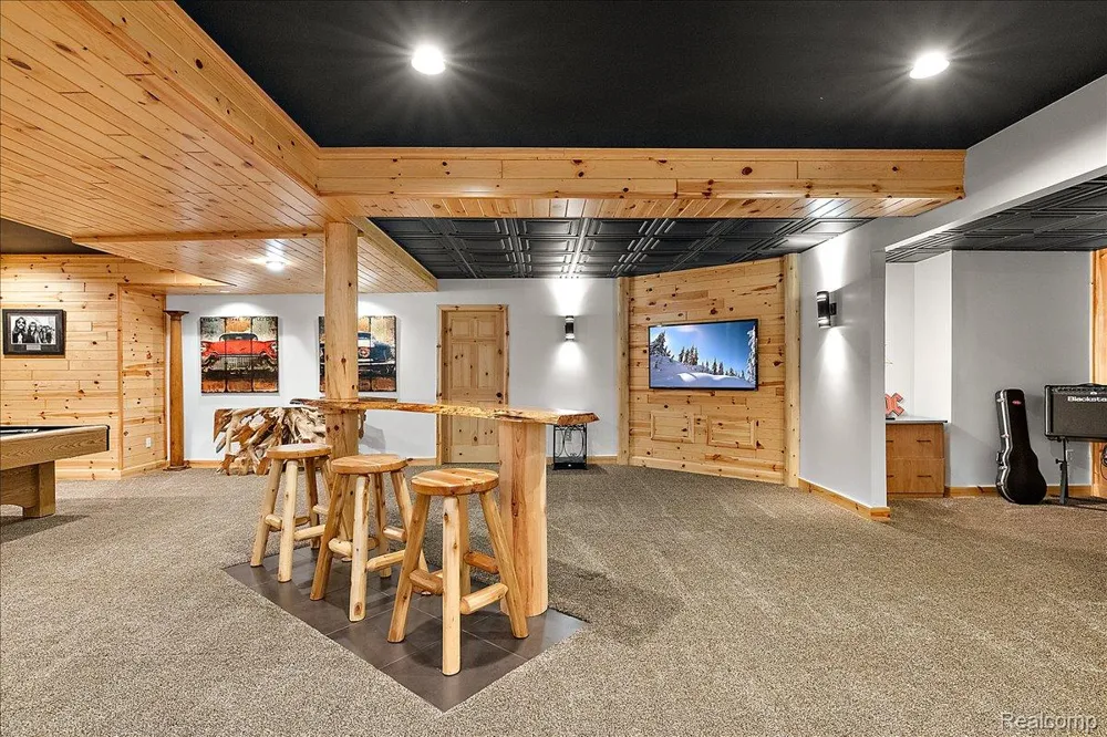 21901 31 Mile Road Ray Township, MI 48096