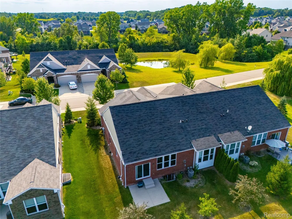 2279 Monte Vista Court Orion Charter Township, MI 48360