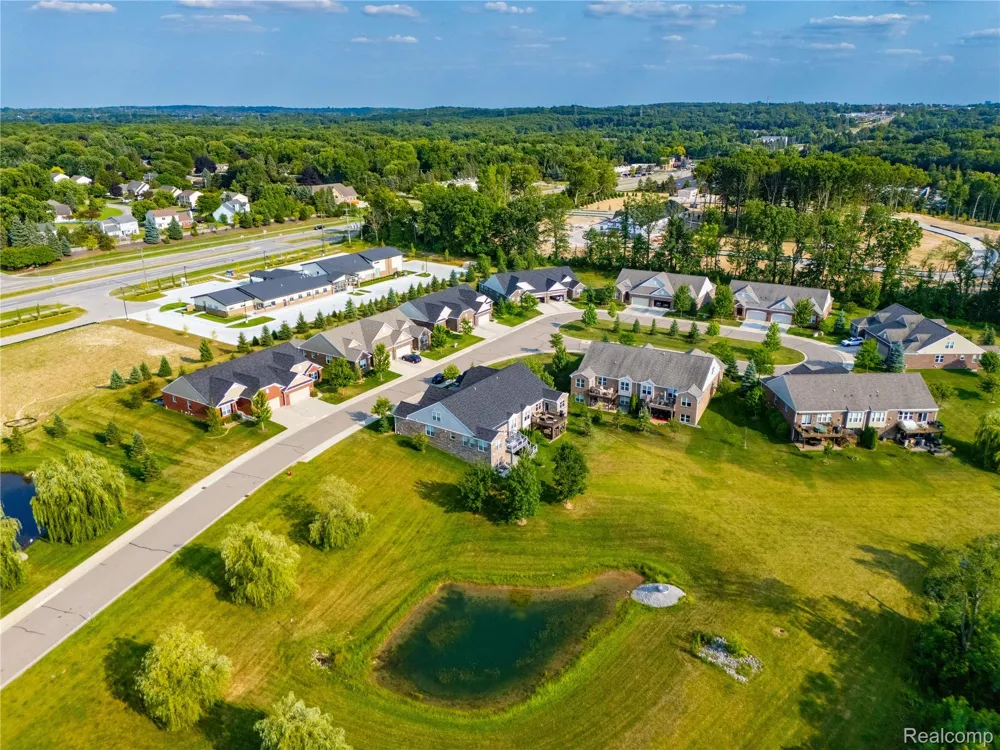2279 Monte Vista Court Orion Charter Township, MI 48360