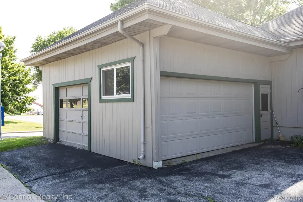 3800 Military Street Port Huron City, MI 48060