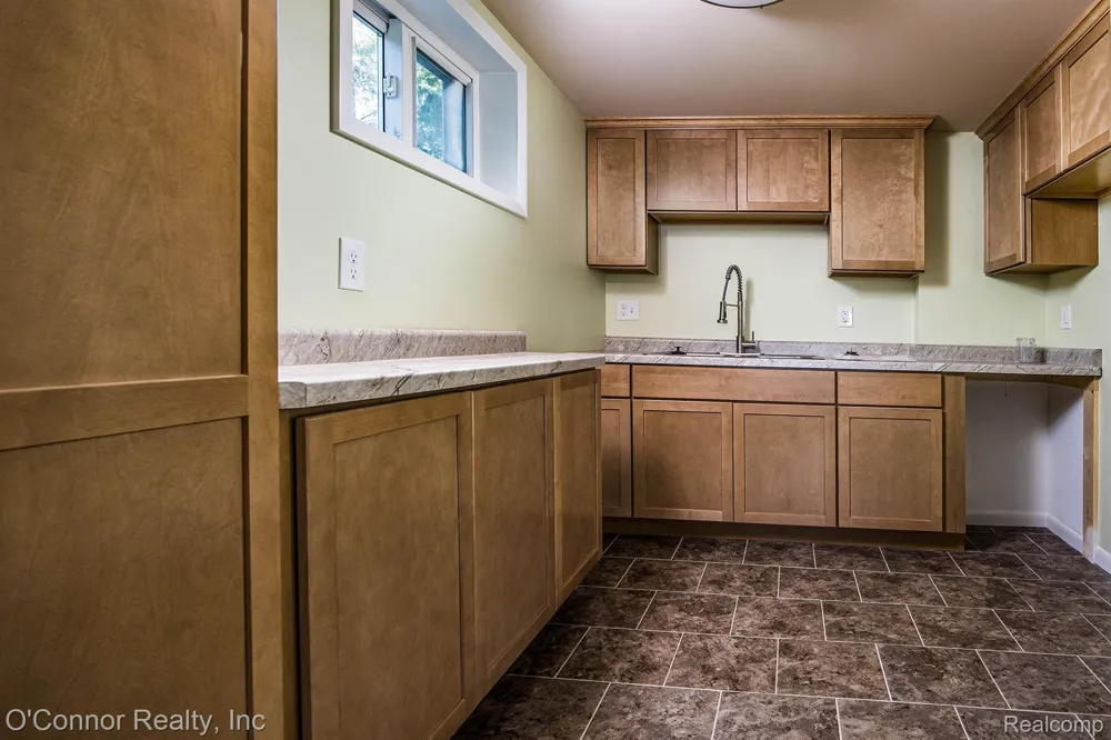 3800 Military Street Port Huron City, MI 48060