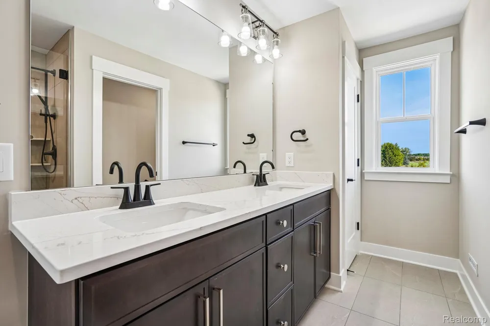 44070 Oakmont Drive Plymouth Charter Township, MI 48170
