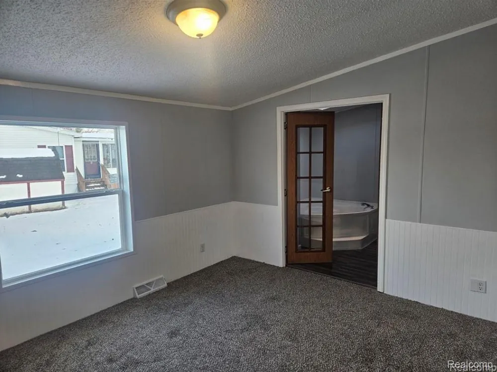 6274 Cree Ct Genesee Charter Township, MI 48506