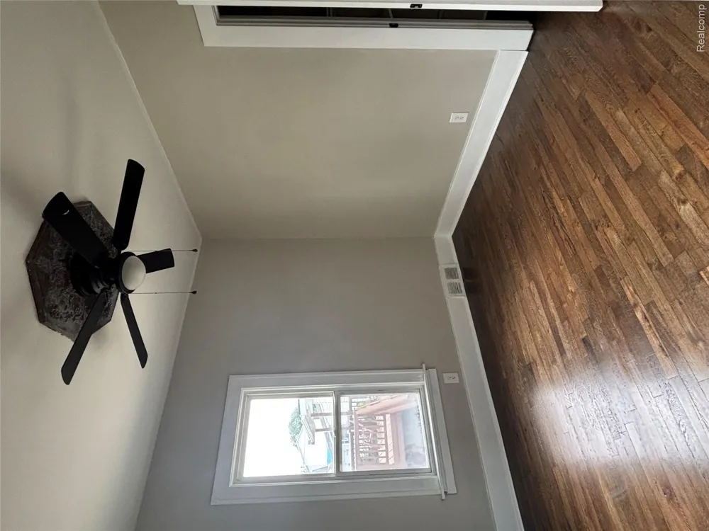 850 Montie Road Lincoln Park City, MI 48146