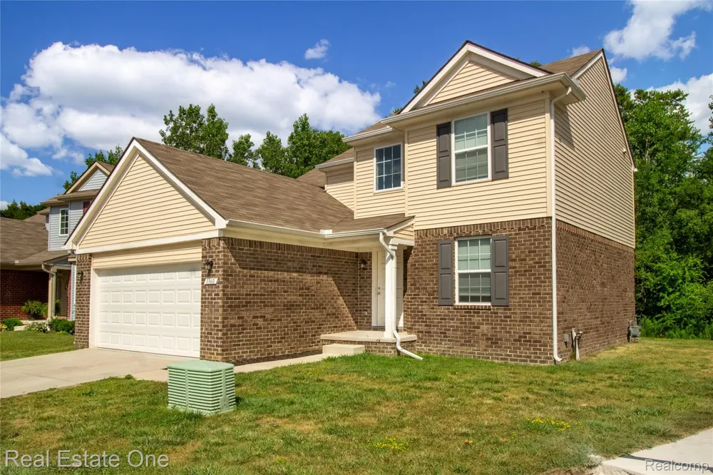 1360 WEEPING WILLOW Superior Charter Township, MI 48198