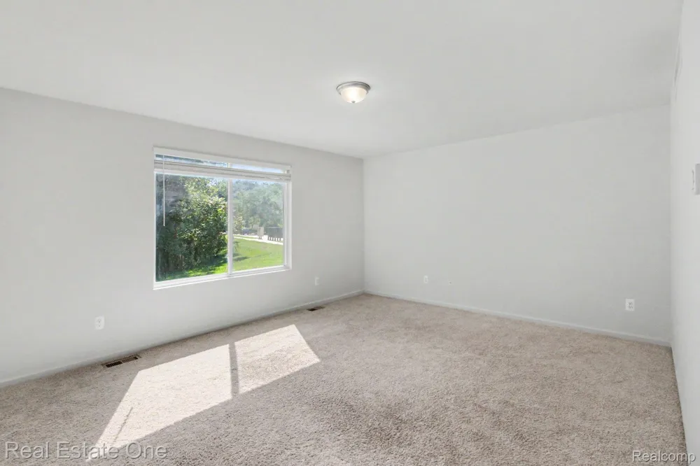 1360 WEEPING WILLOW Superior Charter Township, MI 48198