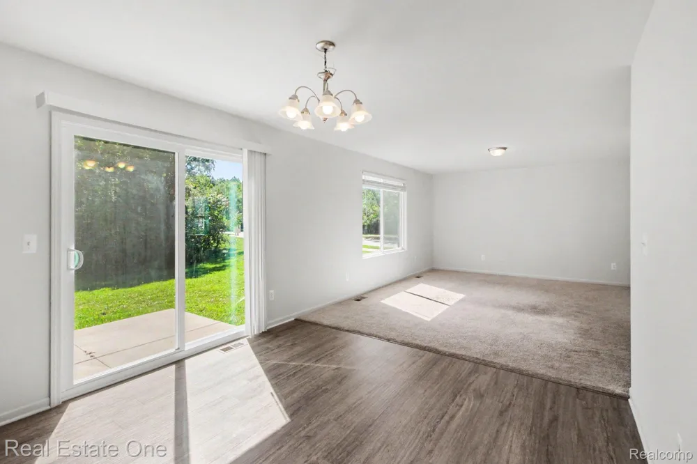 1360 WEEPING WILLOW Superior Charter Township, MI 48198