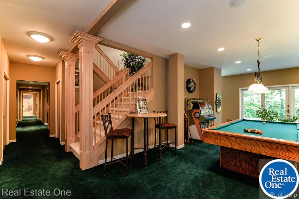 9673 CROSS CREEK DRIVE Green Oak Township, MI 48178
