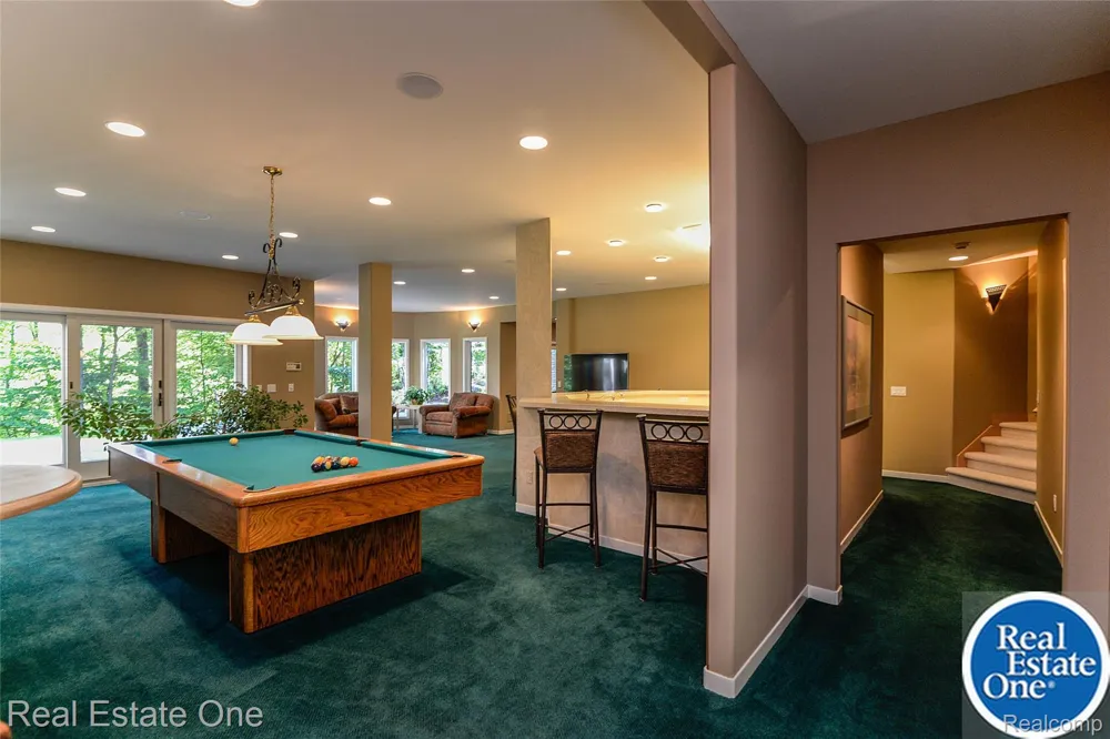 9673 CROSS CREEK DRIVE Green Oak Township, MI 48178