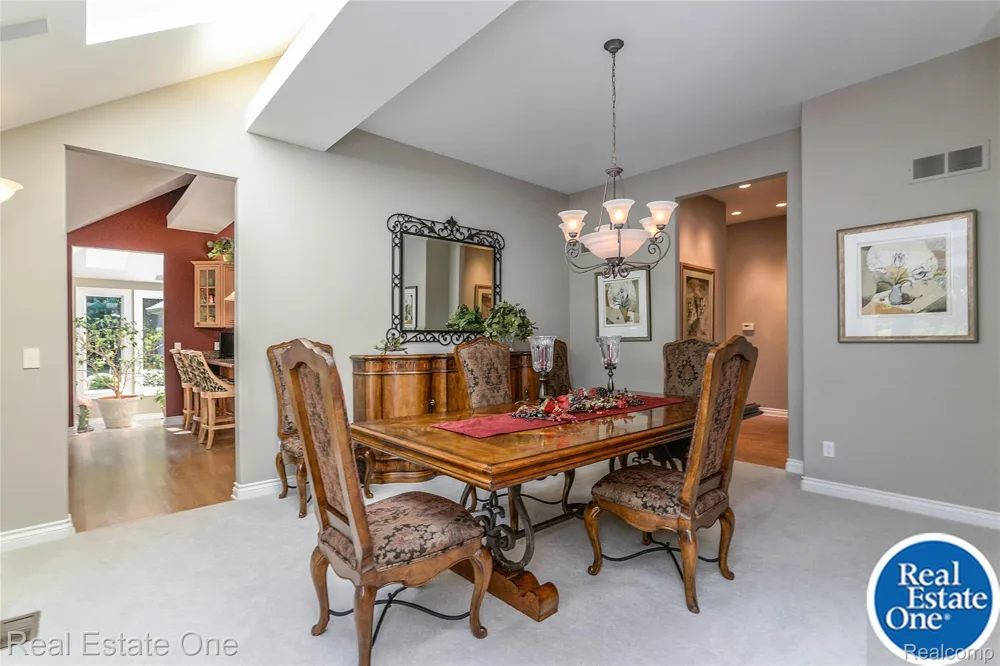 9673 CROSS CREEK DRIVE Green Oak Township, MI 48178