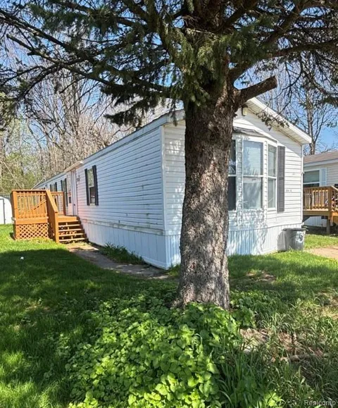 1478 Coachlight Lot 68
