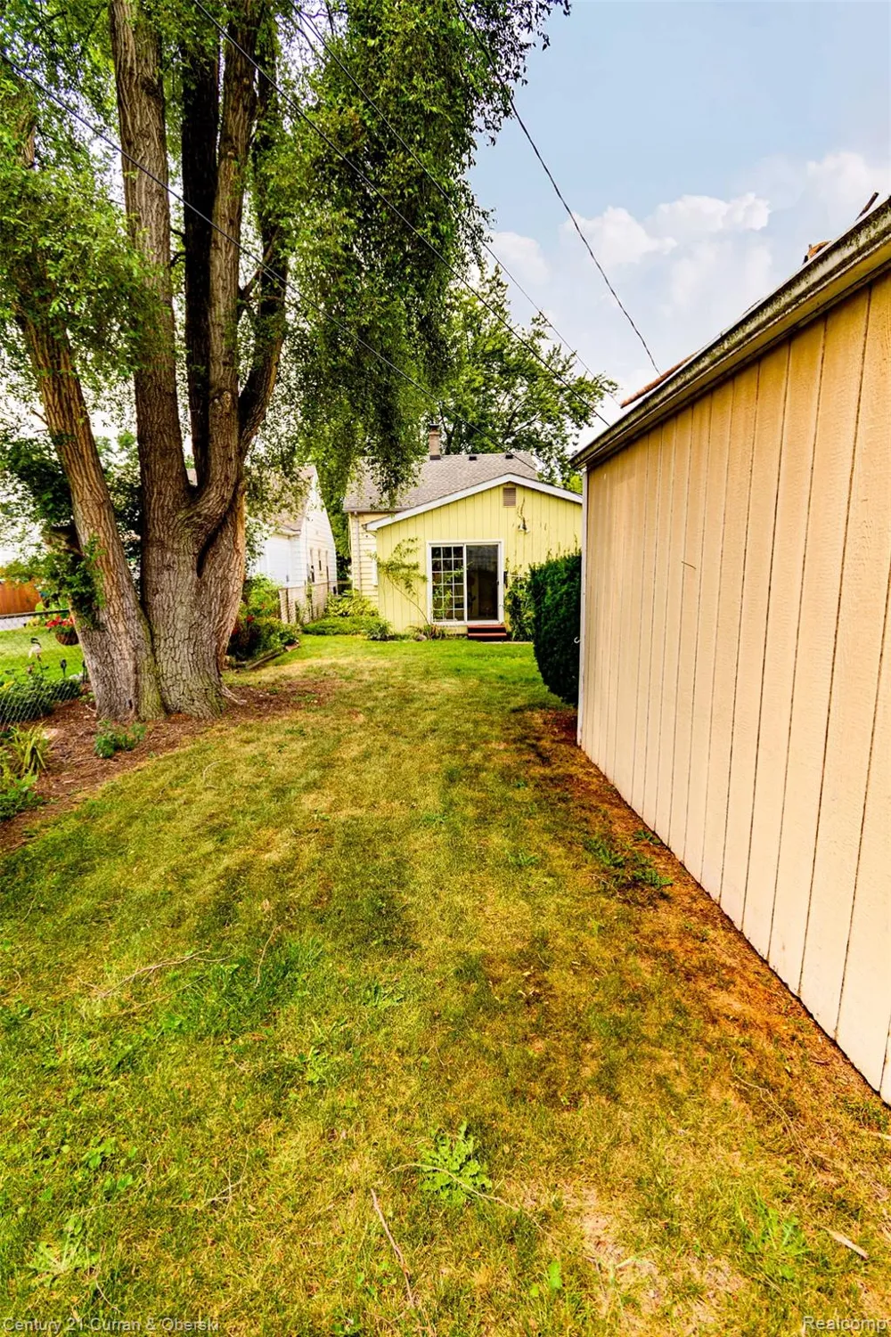 5411 Kingston Street Dearborn Heights City, MI 48125