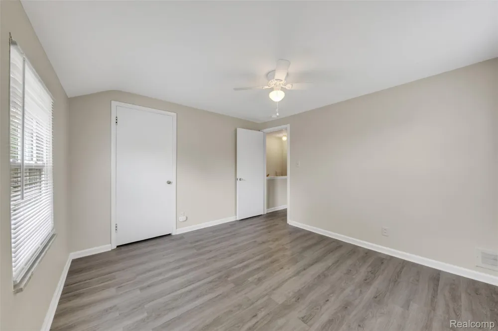 360 Parkview Drive Plymouth City, MI 48170