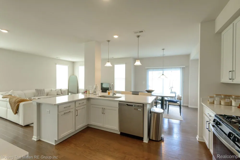 305 Angus Lane Saline Township, MI 48176