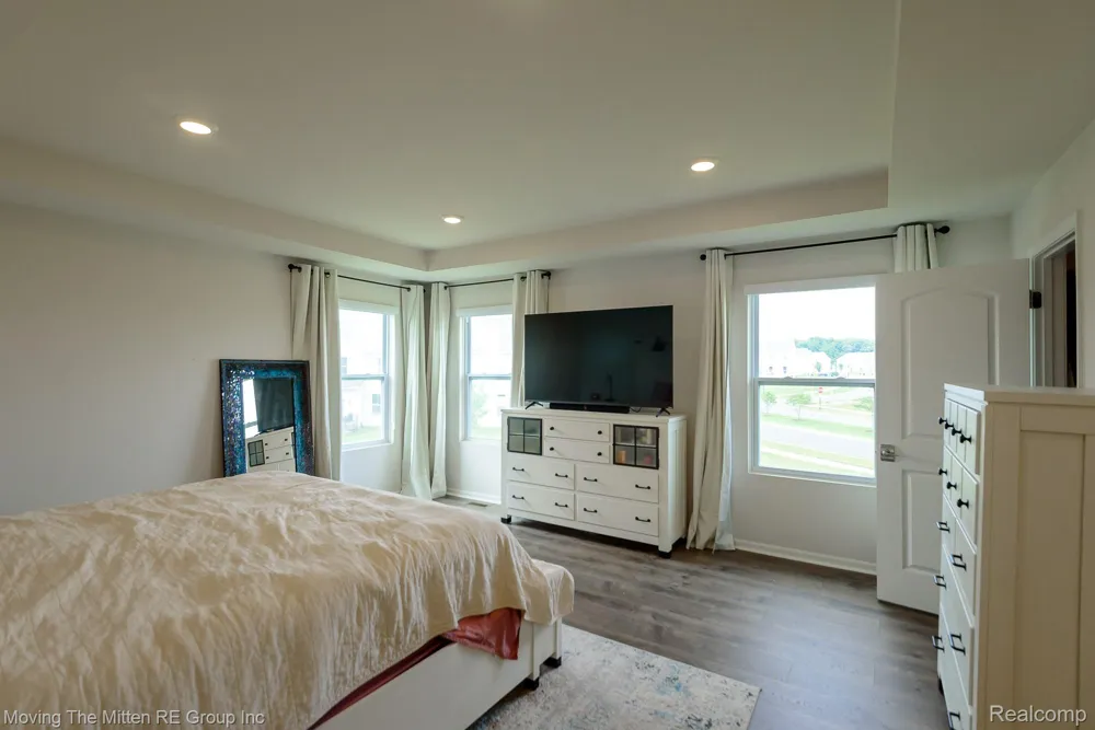 305 Angus Lane Saline Township, MI 48176