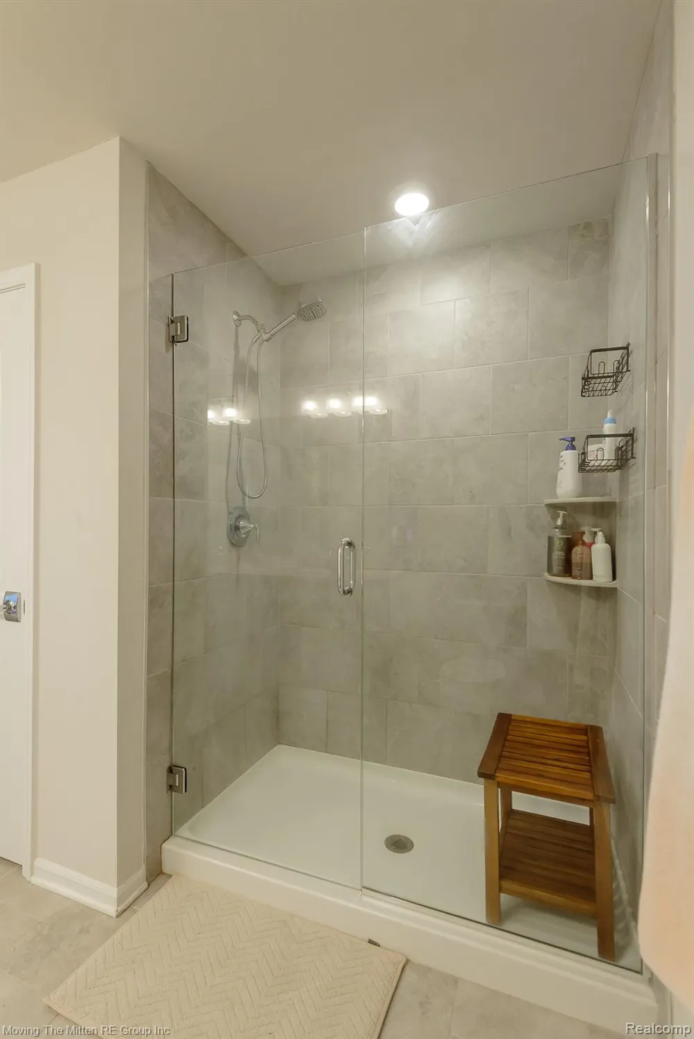 305 Angus Lane Saline Township, MI 48176
