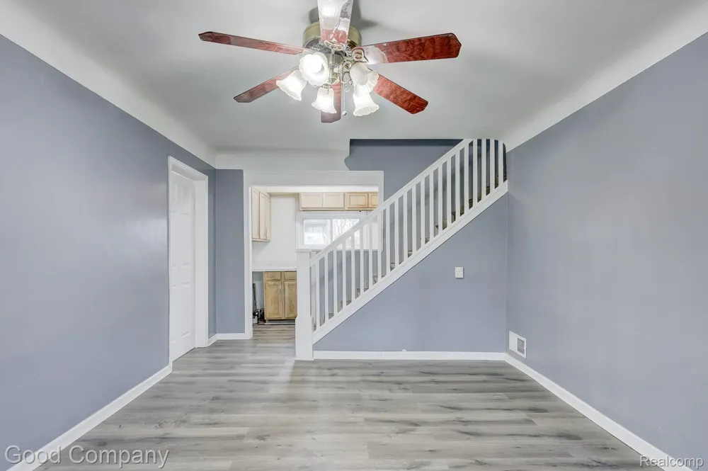1377 Dorothea Road Berkley City, MI 48072