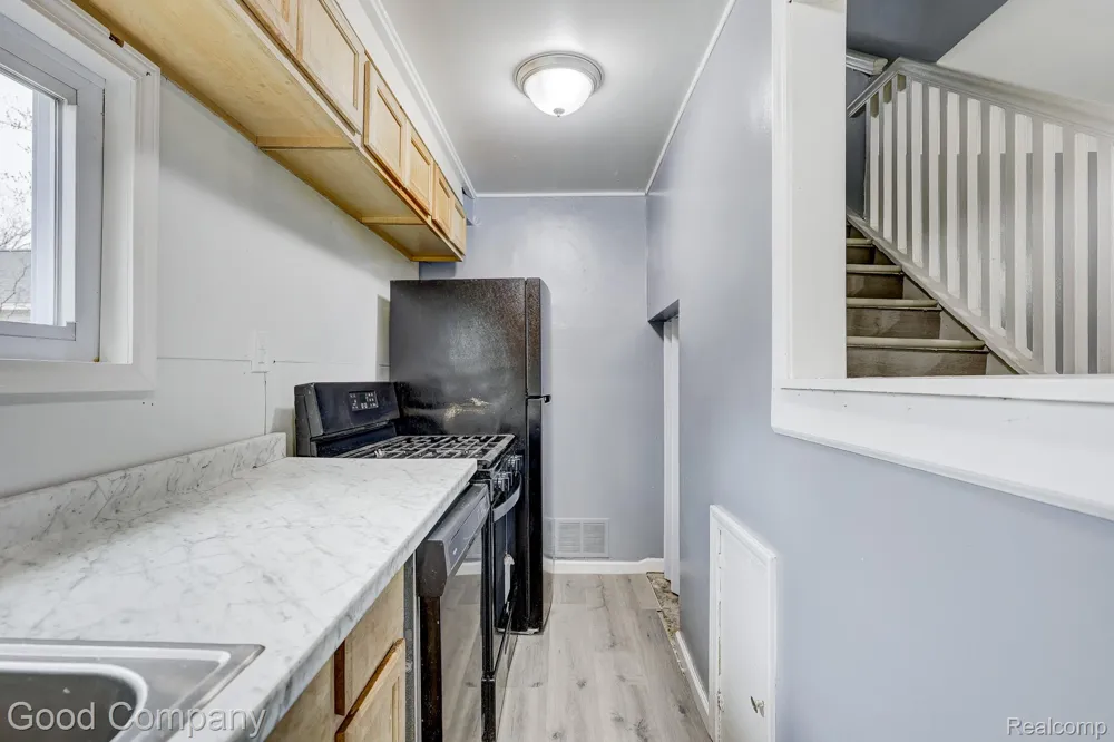 1377 Dorothea Road Berkley City, MI 48072