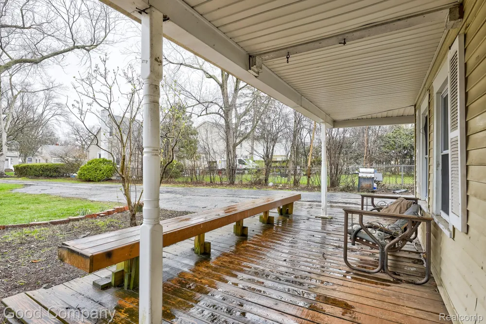 1377 Dorothea Road Berkley City, MI 48072
