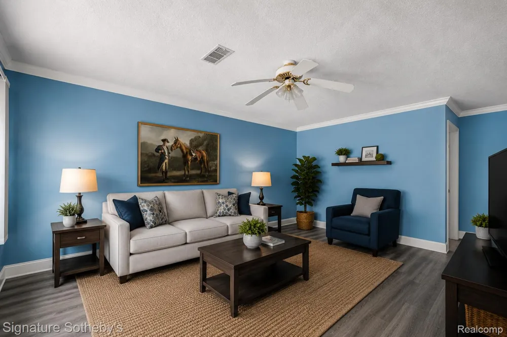 241 W Yale Avenue Pontiac City, MI 48340