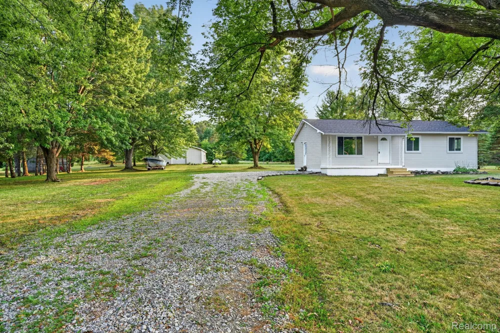 305 W Walker Street Gaines Township, MI 48436