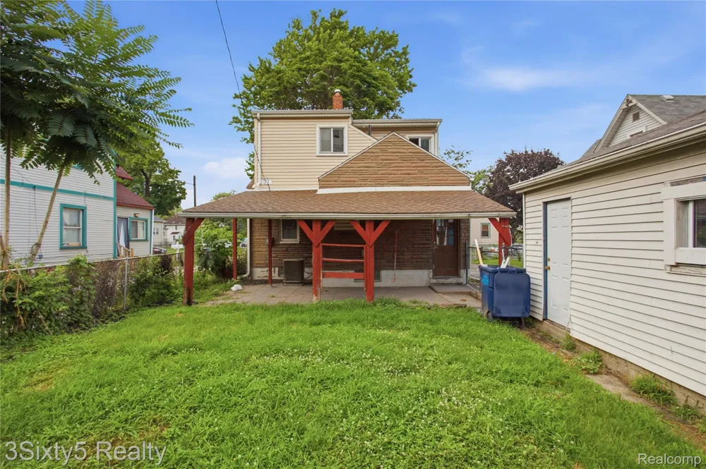 147 Charles Street River Rouge City, MI 48218
