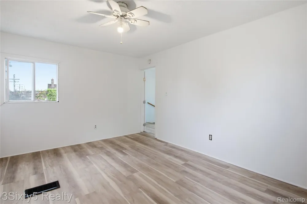 147 Charles Street River Rouge City, MI 48218